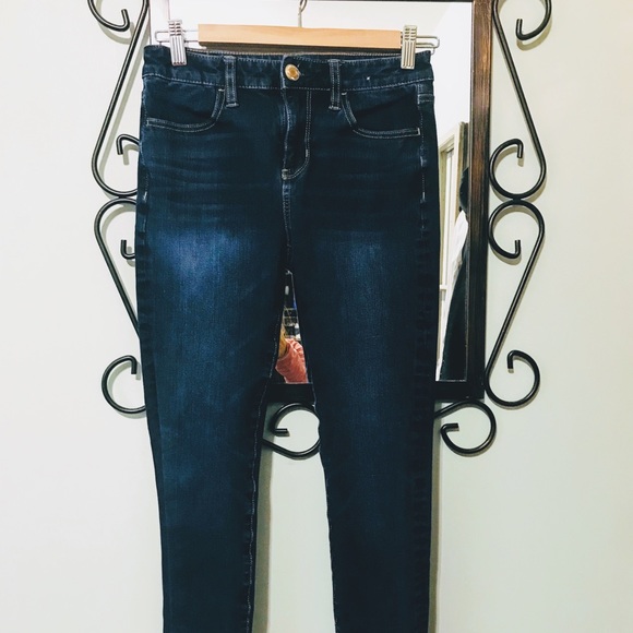American Eagle Skinny Jeans - Picture 3 of 6